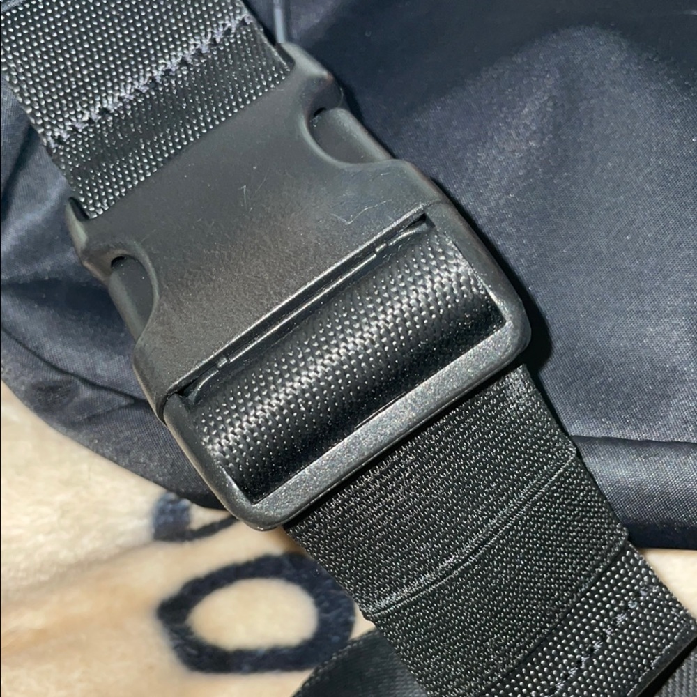 lululemon athletica Black Woman’s  Bag - Picture 8 of 11
